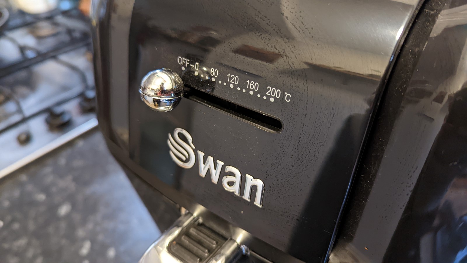 Swan retro air fryer SD10510 temperature slider
